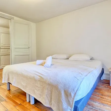 Appartement Le Logis Du Château - Parc, Rivière, Nature Et élégance Aux Portes De Périgueux *